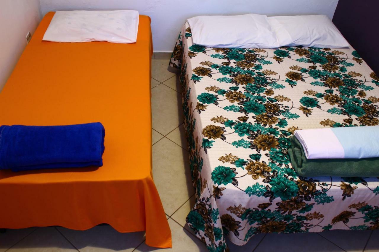Hostel Divinópolis Esterno foto